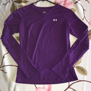 women’s under armour tee